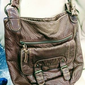 American Rah Cif Crossbody